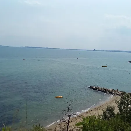 2 Apartament With Sea Views Apartment